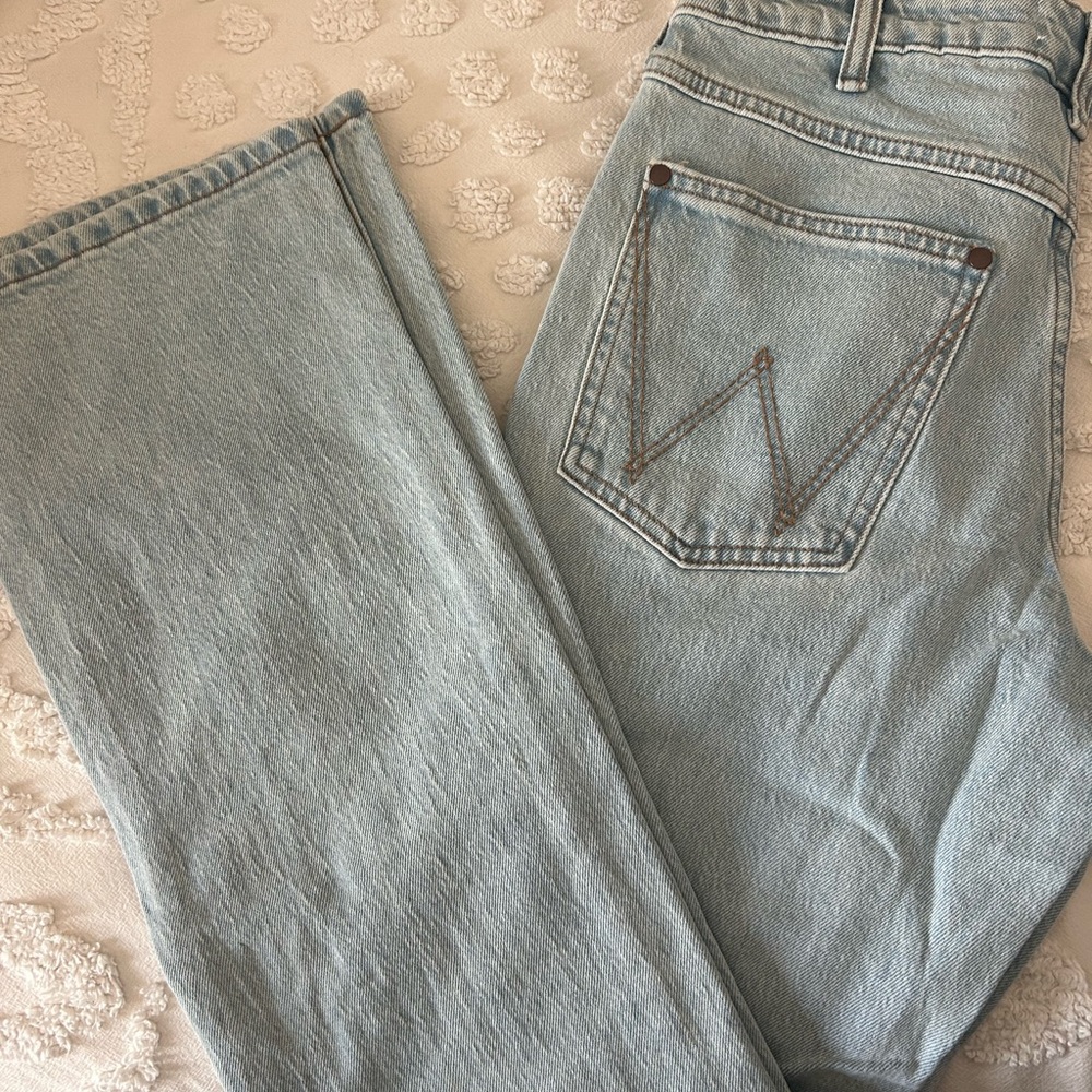 Wrangler Retro High Rise Light Blue Jeans
